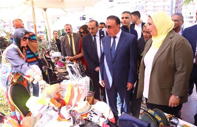القباج والشريف يفتتحان معرض "فيمي هيلث بازار" للمنتجات اليدوية