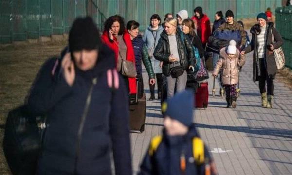 بولندا تستقبل 28 ألف لاجئ من أوكرانيا خلال 24 ساعة