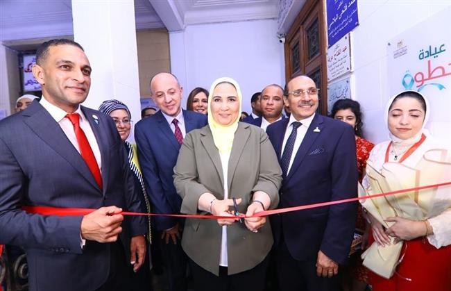 القباج تستهل زيارتها لمحافظة الإسكندرية لتدشين حملة "رحلة الألف كيلو متر"