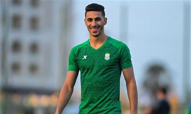 "العشري" يمنح هشام صلاح راحة بسبب كدمة الظهر