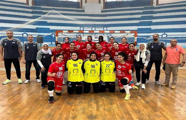 وزير الرياضة يهنئ منتخب ناشئات اليد بالفوز بالبطولة الإفريقية بتونس