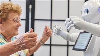 دراسة توضح: معاناة كبار السن فى استخدام العالم الافتراضي 