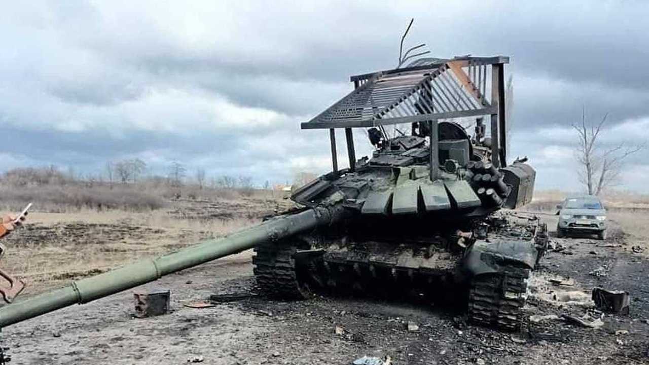 استخباراتي أمريكي يفجر مفاجأة: الغرب يرسل أسلحة قديمة إلى أوكرانيا