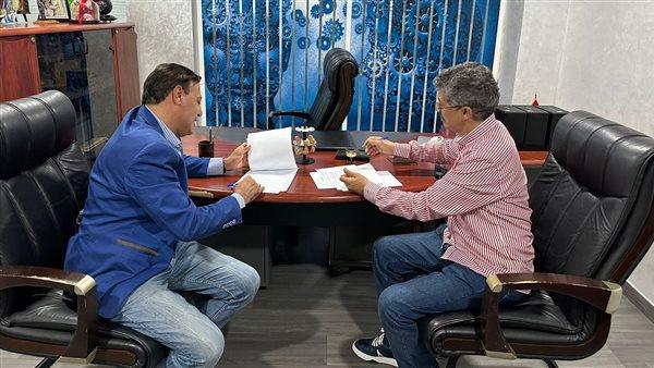 الغيطي يتعاقد مع مجد على "جسر الجن" أول مسلسل مصري مغربي