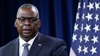   وزير الدفاع الأمريكي يصل إلى جيبوتي لبحث تعزيز العلاقات الدفاعية بين البلدين