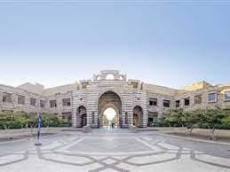 الجامعة الأمريكية بالقاهرة تصدر السيرة الذاتية لمجدي يعقوب باللغة الإنجليزية