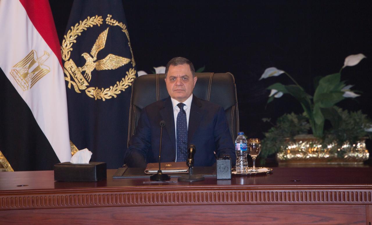 وزير الداخلية يهنئ رئيس مجلس الشيوخ بمناسبة الاحتفال بذكرى المولد النبوي الشريف