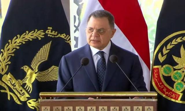 وزير الداخلية يهنئ رئيس مجلس الوزراء بمناسبة الاحتفال بذكرى المولد النبوي الشريف