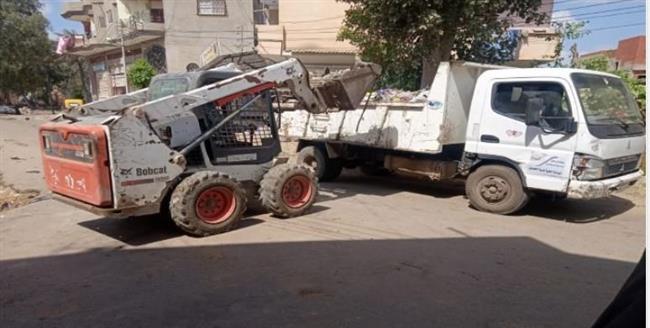 حملات نظافة وإزالة الإشغالات ورفع كفاءة الإنارة بمدن ومراكز كفر الشيخ