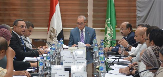 محافظ القليوبية يترأس الإجتماع الدوري للجنة العليا للإعلانات