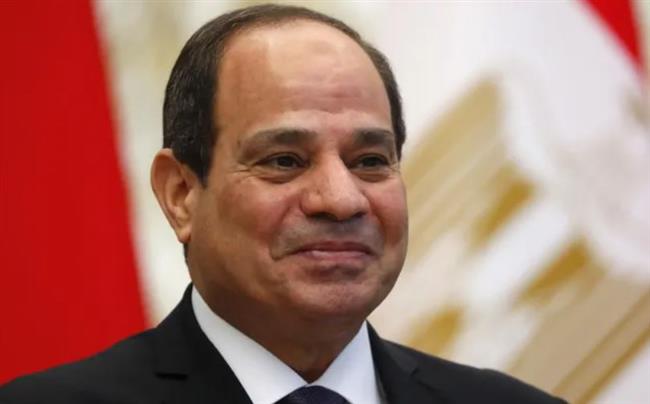  الرئيس السيسي يصل إلى ستاد هيئة قناة السويس لتكريم أوائل الخريجين
