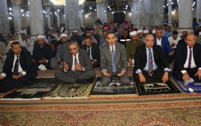 محافظ الغربية يشهد الاحتفال بالمولد النبوى بالمسجد الأحمدي بطنطا