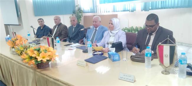 وزارة العمل تستكمل مبادرة" سلامتك تهمنا" بشركات القليوبية