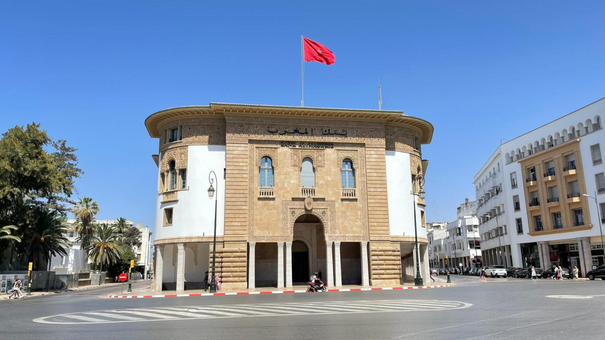 في اتجاه التيار.. «المركزي المغربي» يبقي على سعر الفائدة