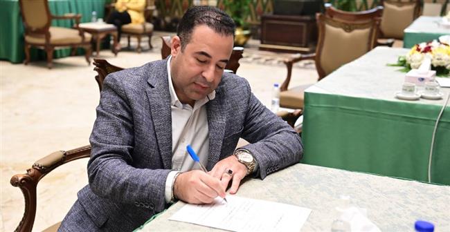لليوم الثالث.. "النواب" يستقبل أعضائه  للتوقيع على نماذج تزكية المترشحين لانتخابات الرئاسة 