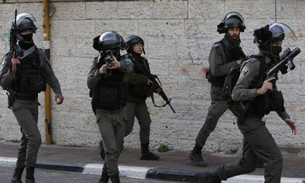 إصابة شابين فلسطينيين برصاص الاحتلال الإسرائيلي جنوب الضفة الغربية