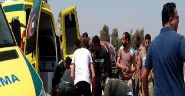 إصابة 3 أشخاص إثر انقلاب سيارة في أطفيح
