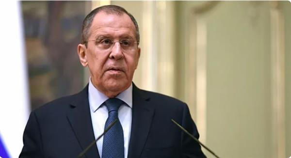 لافروف: روسيا تشعر بالقلق من أن هناك لاعبين خارجيين يحاولون التدخل في أفغانستان