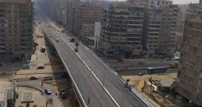 إصلاح فراغ الحواجز الخرسانية أعلى كوبري بالمطرية