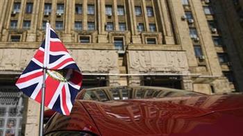    السفارة الروسية في لندن تصف العقوبات البريطانية الجديدة بأنها تدخل في الشأن الداخلي