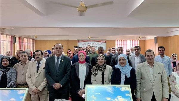 افتتاح الدورة التثقيفية للإستراتيجية والأمن القومي بجامعة الزقازيق
