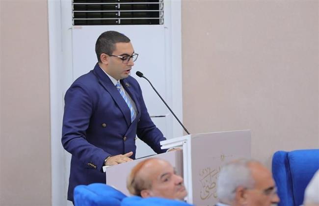أحمد خالد يطالب بتشريع قانون جديد لنظام الأحزاب