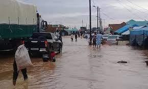 فيضانات متواصلة في موريتانيا.. ومصرع 3 أشخاص وتضرر شبكة المياه