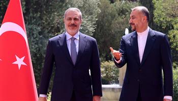   وزير الخارجية الإيراني يدعو لحل مشاكل تركيا وسوريا عبر الحوار