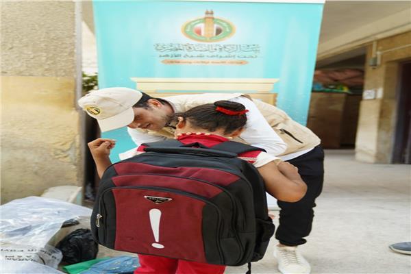 في إطار مبادرة «إلى المدرسة».. قطار بيت الزكاة والصدقات يصل إلى القليوبية في محطته الخامسة