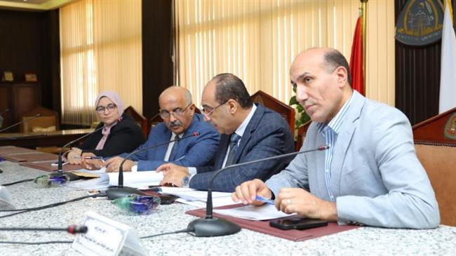 لجنة المكتبات بجامعة الزقازيق تجتمع لمناقشة عددا من الموضوعات 