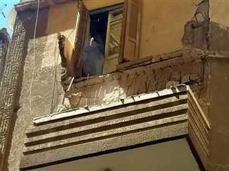 إصابة 5 أشخاص بينهم 4 من أسرة واحدة فى انهيار شرفة عقار بالإسكندرية