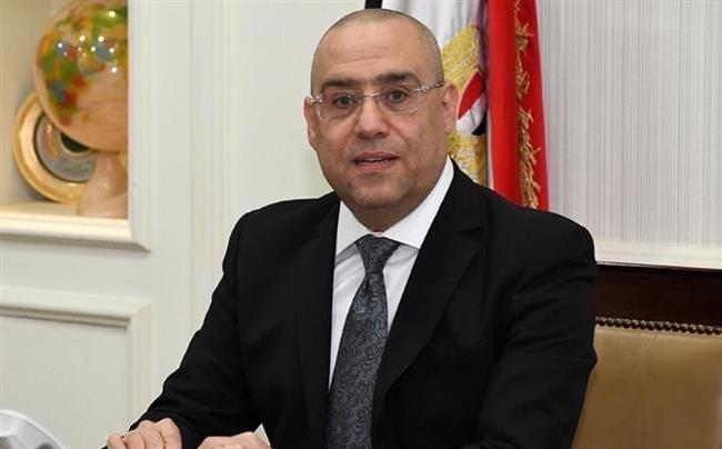 وزير الإسكان يبحث مع السفير العراقي تعزيز التعاون 