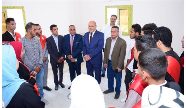  رئيس جامعة سوهاج يتفقد مركز العزيمة لعلاج الإدمان| صور 