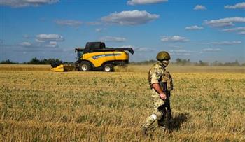   أوكرانيا تعتزم تحدي حظر الاتحاد الأوروبي على حبوبها إذا تم تمديده