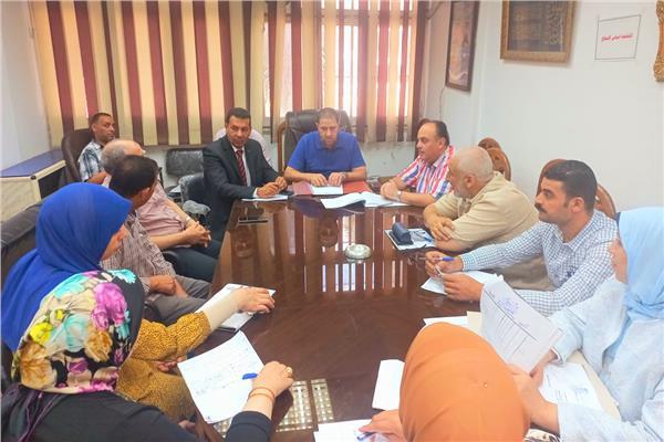 البحيرة.. إجتماعا لمراجعة البيانات الخاصة بأراضي الإصلاح الزراعي