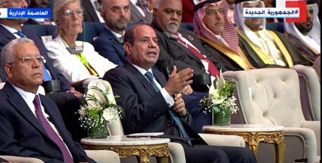 الرئيس السيسي يدعو إلى تنظيم المؤتمر العالمي للسكان والصحة والتنمية سنويا 