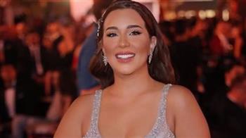 مروة صبري تهاجم أسما شريف منير: عايزة تاخد التريند وجاية تقول بتسخنوا أبويا عليا