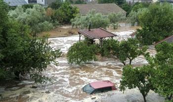   مصرع شخص وفقدان آخر جراء الفيضانات في اليونان 