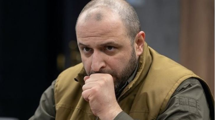 البرلمان الأوكراني يوافق على تعيين رستم عمروف وزيرا للدفاع