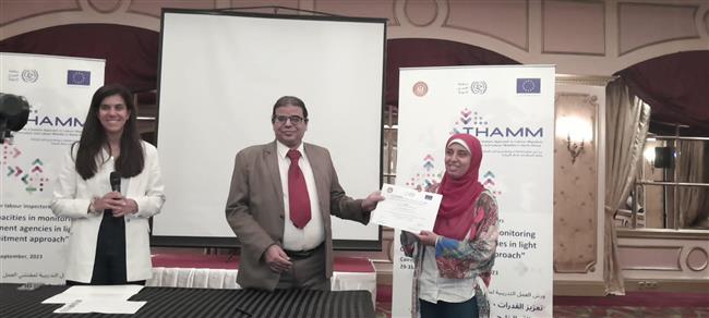 وزارة العمل: تعزيز القدرات في مراقبة شركات إلحاق العمالة بالخارج 
