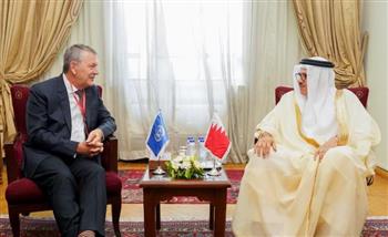   وزير الخارجية البحريني يجتمع مع المفوض السامي لـ "وكالة غوث" 