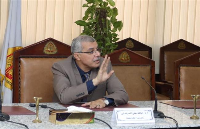 رئيس جامعة الزقازيق يستقبل مساعد وزير التعليم العالي للمشروعات القومية