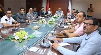   محافظ سوهاج يلتقي وفد من أعضاء المبادرة الوطنية لتطوير الصناعة المصرية " ابدأ " 