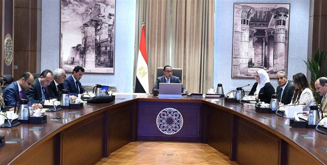 رئيس الوزراء يترأس اجتماع مجلس إدارة صندوق "قادرون باختلاف"