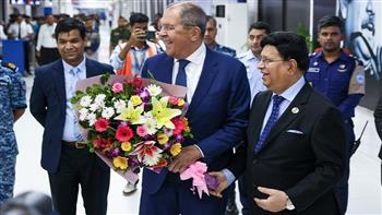   وزير الخارجية الروسي يصل إلى بنجلاديش في أول زيارة من نوعها