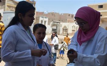   جامعة سوهاج تواصل تنفيذ قوافلها البيطرية بفحص وعلاج ٥٥٠ حالة بقرية مزاته شرق بمركز دار السلام 