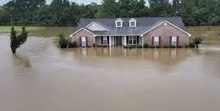   مصرع شخصين على الأقل بسبب فيضانات في جورجيا
