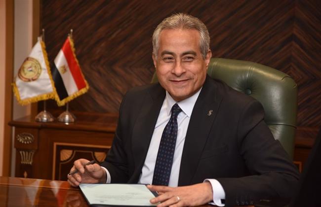 "العمل" تدعو السيدات للتقديم في التدريب على 6 مهن يحتاجها سوق العمل 