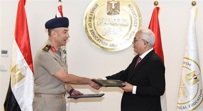 قوات الدفاع الشعبي والعسكري توقع بروتوكول تعاون مع "التربية والتعليم"