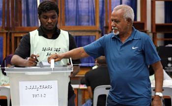   الناخبون في جزر المالديف يدلون بأصواتهم في الانتخابات الرئاسية
